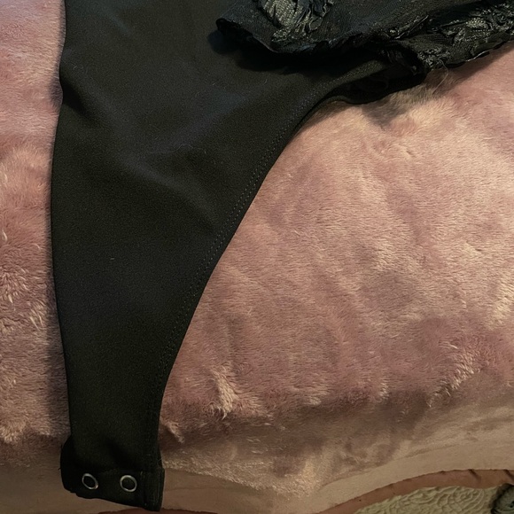 Express Long Sleeve Bodysuit with Sheer Floral Sleeves - Picture 3 of 3